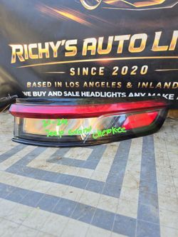 21-24 jeep Grand Cherokee Tail Lights
