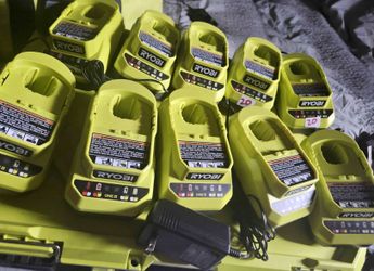 ONE+ 18V Lithium-Ion Charger
