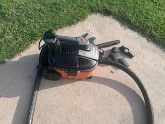 New RIDGID portable vacuum) shop vac 4 gallon garage vacuum