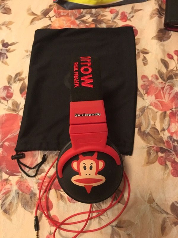 Black and red skullcandy monkey print headphones