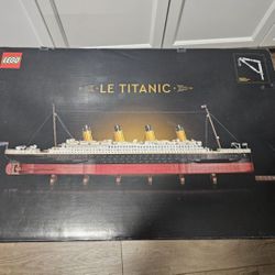 Lego Titanic Ship 10294