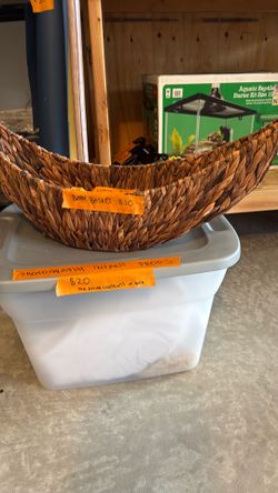 GARAGE SALE - MOVING SALE