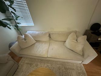 Couch sofa super comfy