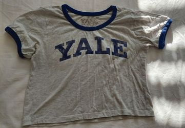 H&M light grey marl "Yale" cropped t-shirt