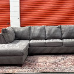 Ashley’s L-Shape Sectional Couch Set Free Curbside Delivery 