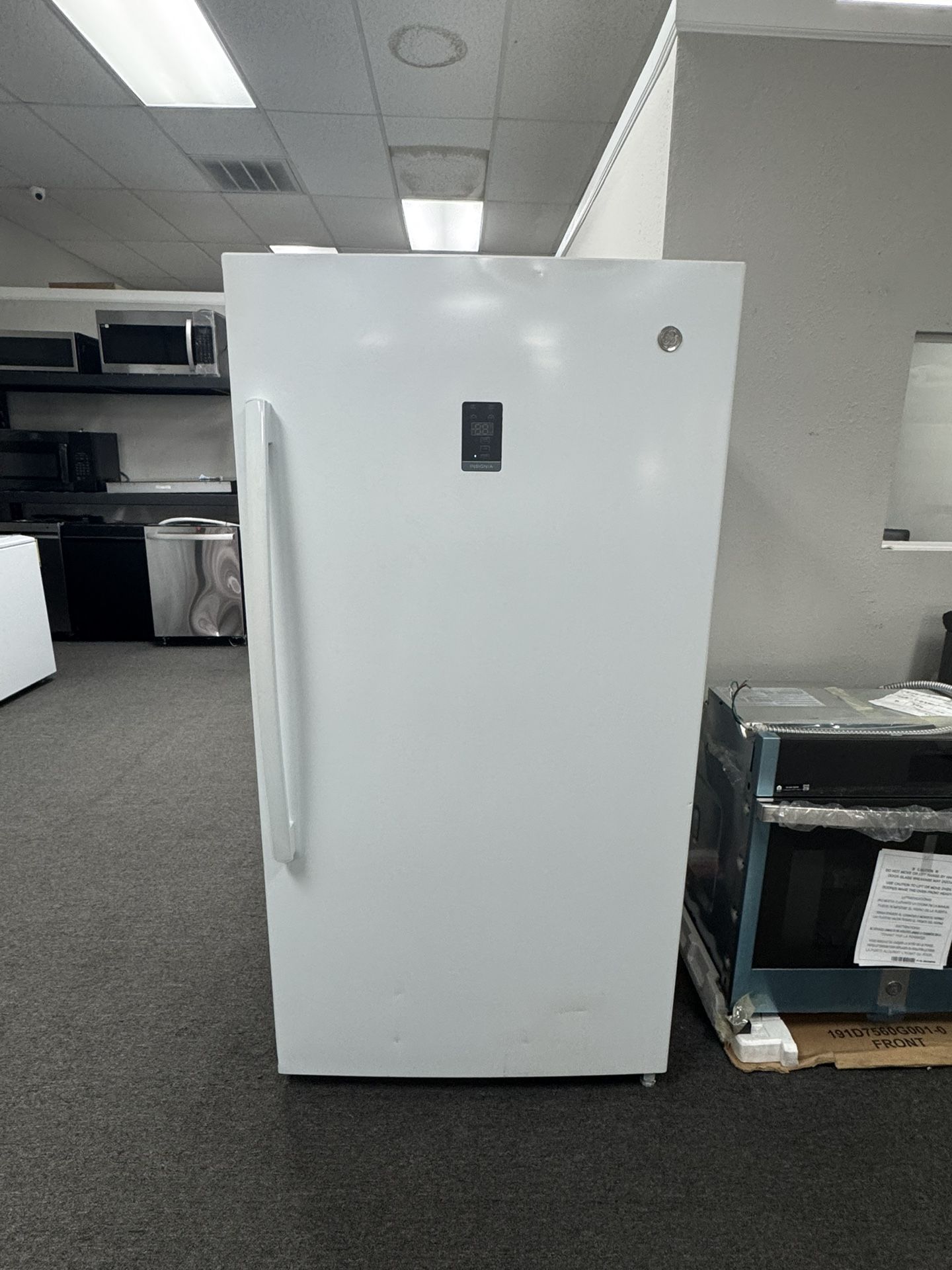 Upright Freezer 