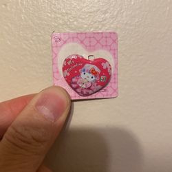 Hello kitty pin