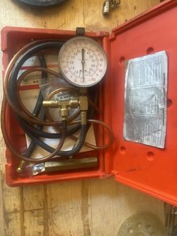 Fuel Pressure Tester