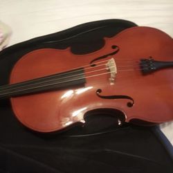 Full Size Cello In Perfect Condition W/ Case & Bow