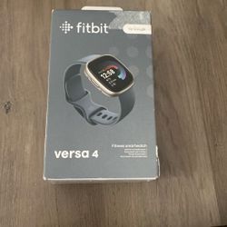 Fitbit Versa 4