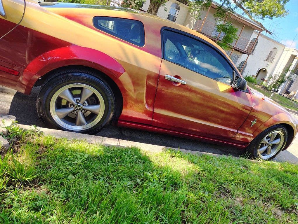 2006 Ford Mustang