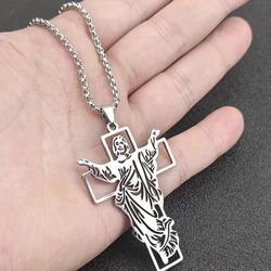 Cross Pendant And Chain 