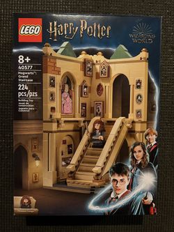 Hogwarts Grand Staircase