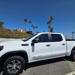 2023 gmc sierra 4 cilindros turbo con 41k mil milllas SALVAGE TITLE