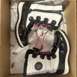 TOTES Kylie Black & White Faux Fur Winter Snow Boots Pink Details Girls Size 12