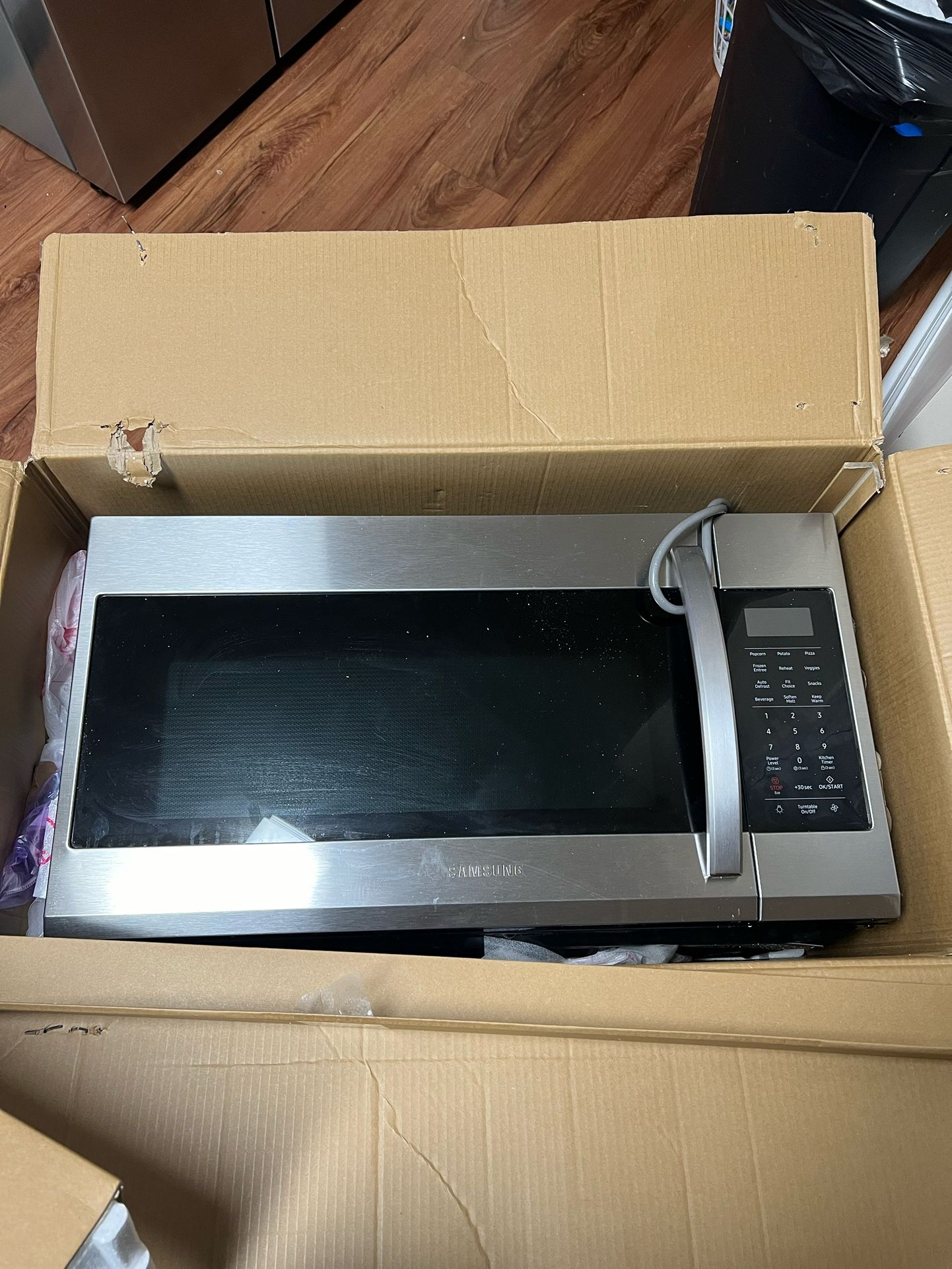 Samsung Over The Range Microwave 