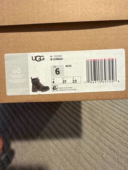 UGG Zorrah Boot size 6W