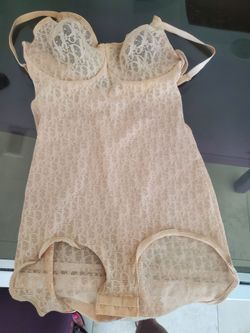 Beige bodysuit 36D