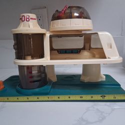 Vintage Toys- 1984 Playwprld Lil Play Mates Space Station 