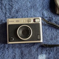 Fujifilm instax mini Evo Hybrid Instant Camera 