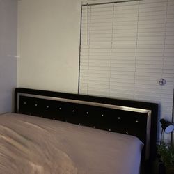 Headboard, Nightstand, Mirror