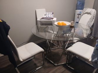 Round Kitchen Table Set