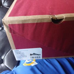 Box Kept Never Worn Classic Vans 