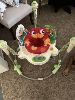 Baby Jumper / Bouncer