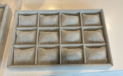 Grey Stackable Jewelry Organizer With Pillows