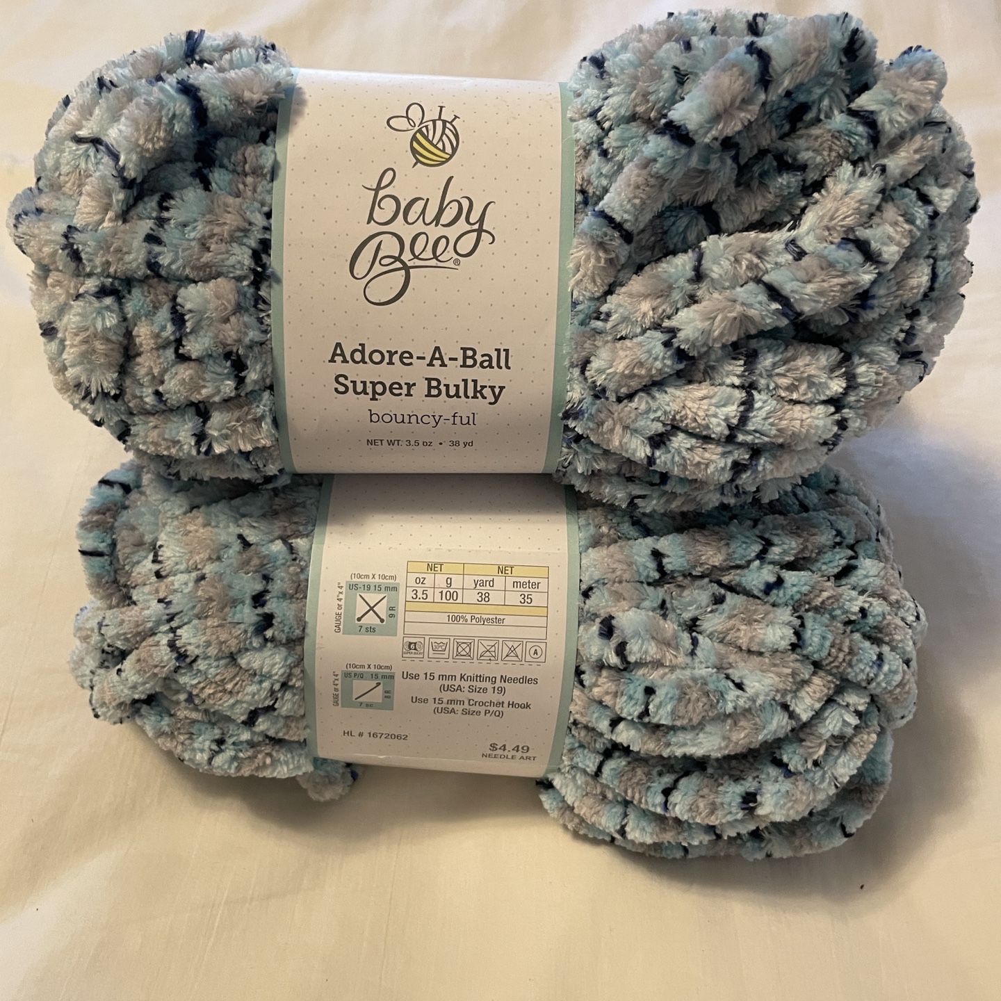 Yarn Baby Bee Super Bulky for Sale in San Jose, CA - OfferUp