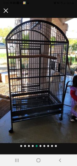 Parrot cages 2024 for sale gumtree