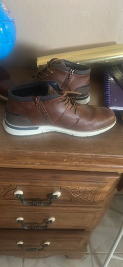 Steve Madden dress shoes (rare)