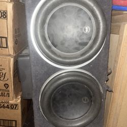 JL audio speakers 