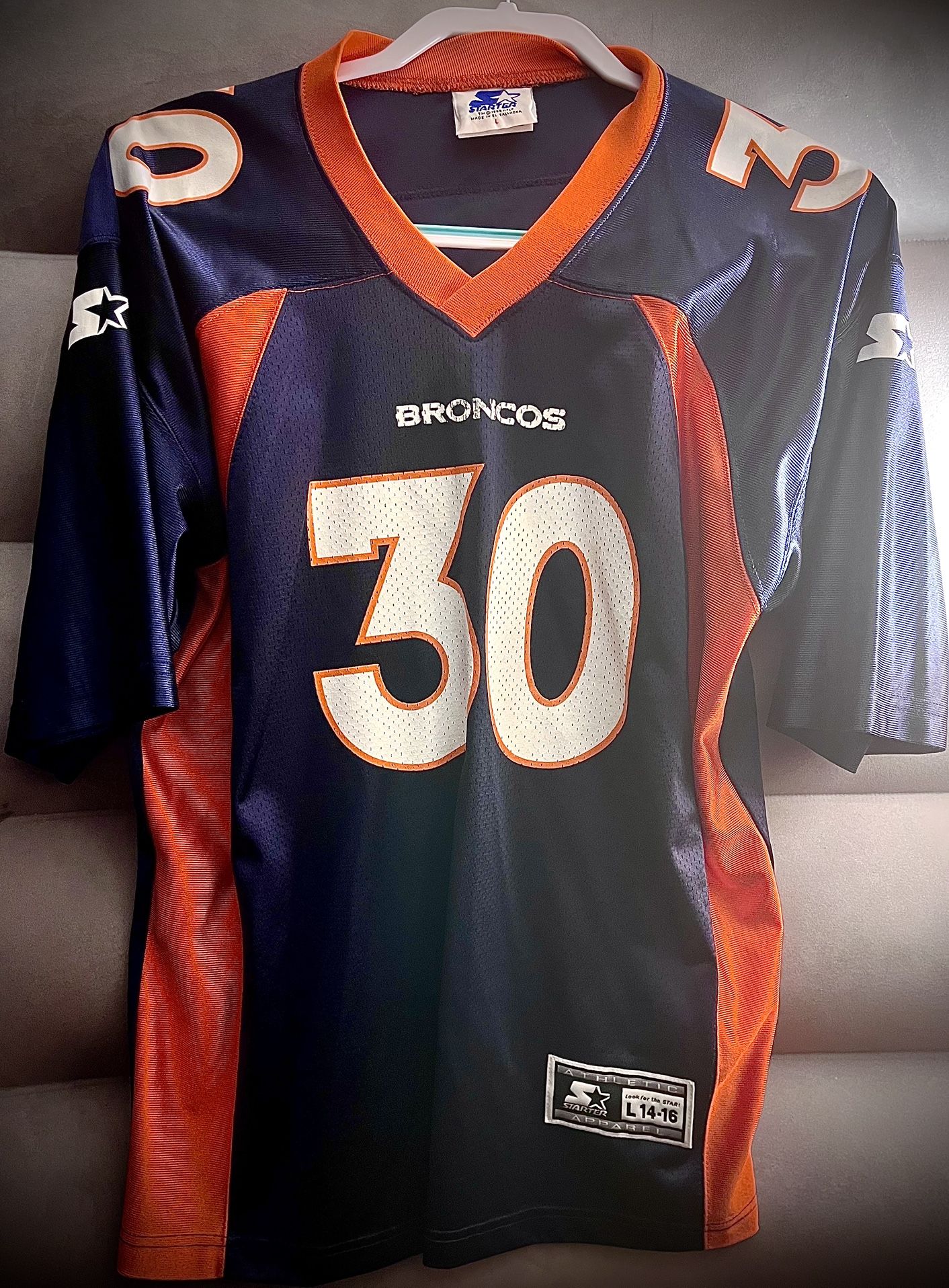 Vintage Starter jersey running back Denver Broncos Terrell Davis youth size large 14 to 16