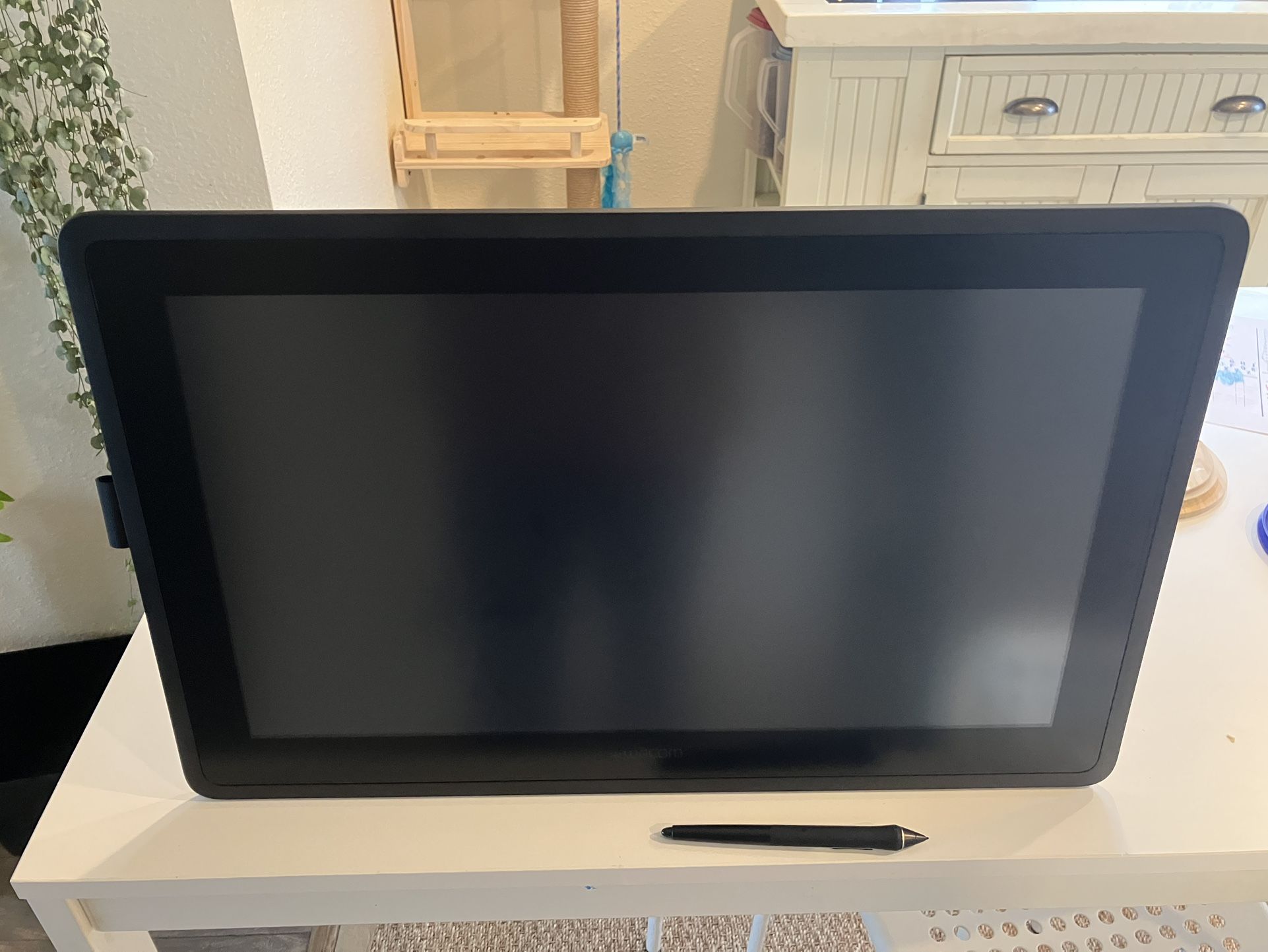 WACOM Cintiq 22 Drawing Tablet