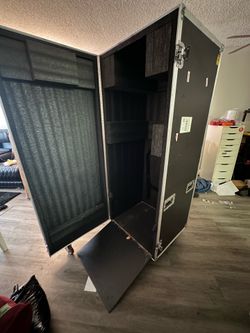 heavy duty rolling travel case