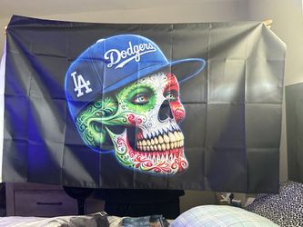 Dodgers skull flag