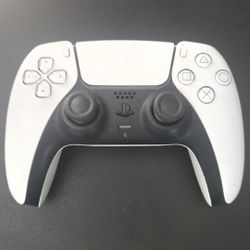 Sony PlayStation 5 DualSense Wireless Controller: 