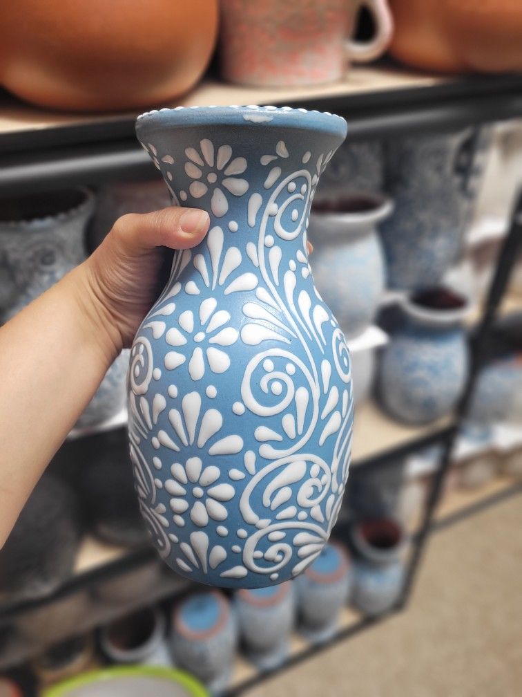 💙 Beautiful Blue Flower Vase 🤍