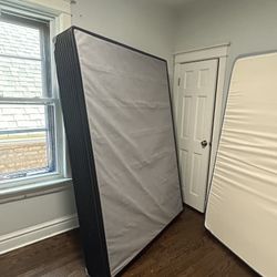 Used Queen Mattress & Box Spring
