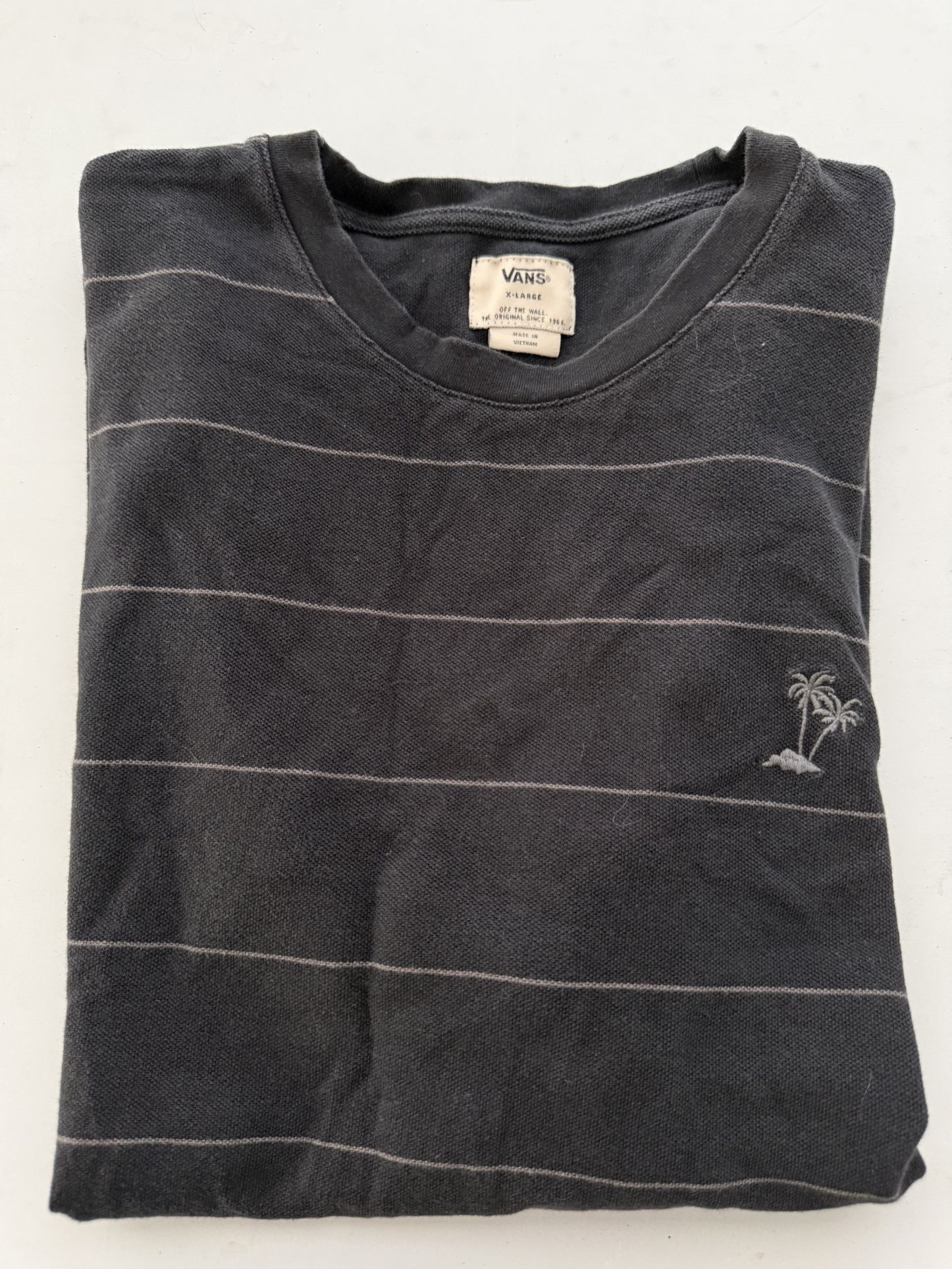 Men’s xL Vans Shirt