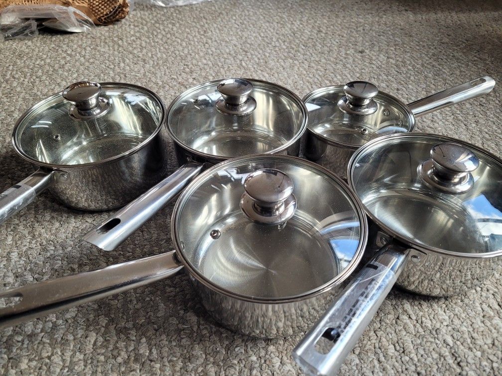 New Stainless Steel Cookware Set