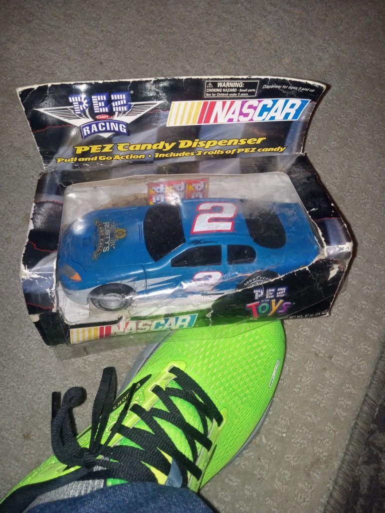 NASCAR Featuring Rusty Wallace And The Pez Candy Dispenser Includes Three Rows Of Pez Candy Never Been Open