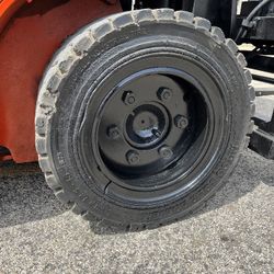 Forklift Tires & Load Wheels