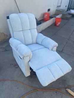 Korser Swivel Rocker Small Recliner