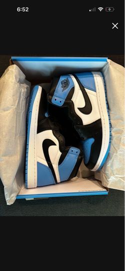 Jordan 1 Retro OG- UNC Toe