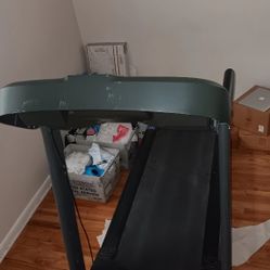 Treadmill, Great Condition.