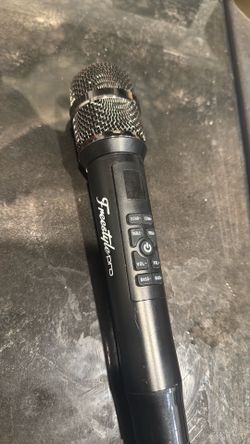 Freestyle pro wireless microphone