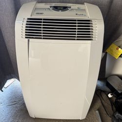 DeLonghi Pinguino Portable AC