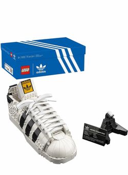 LEGO adidas Originals Superstar 10282 – Box & Instructions